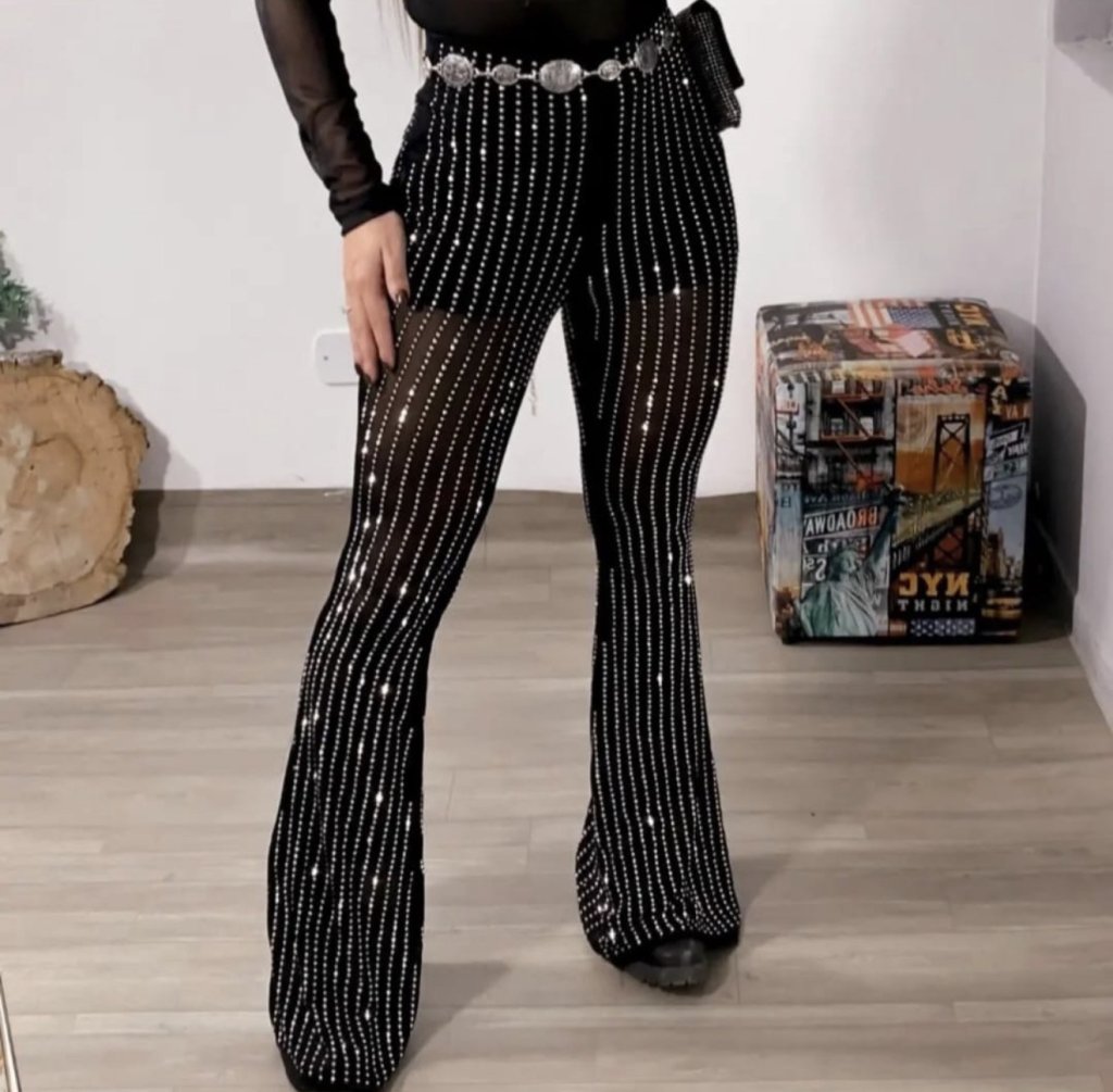 CALÇA PRETA BRILHO