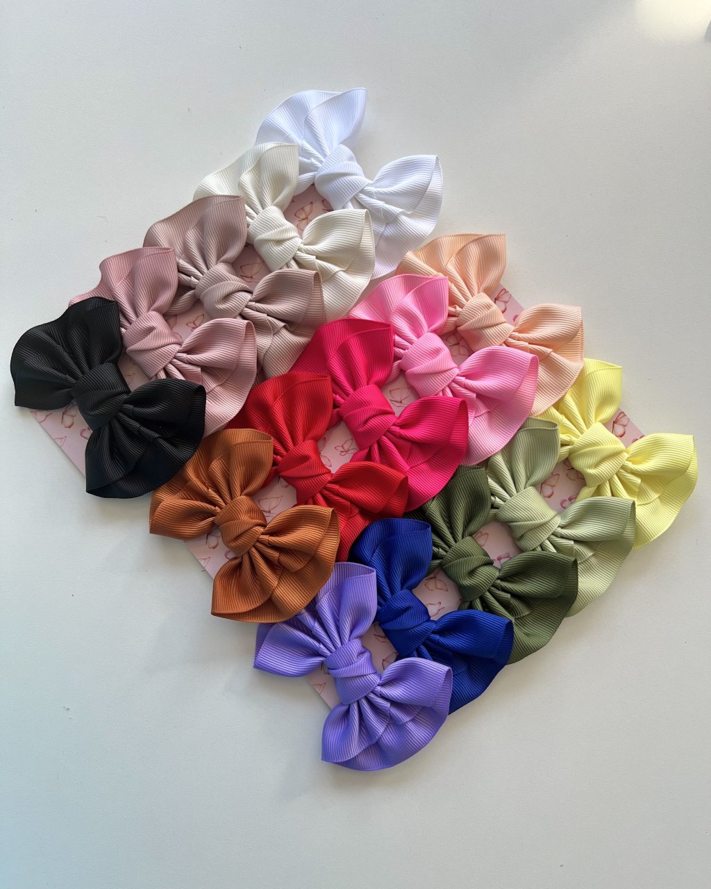 Kit 15 Laços Franzido Médio - M07