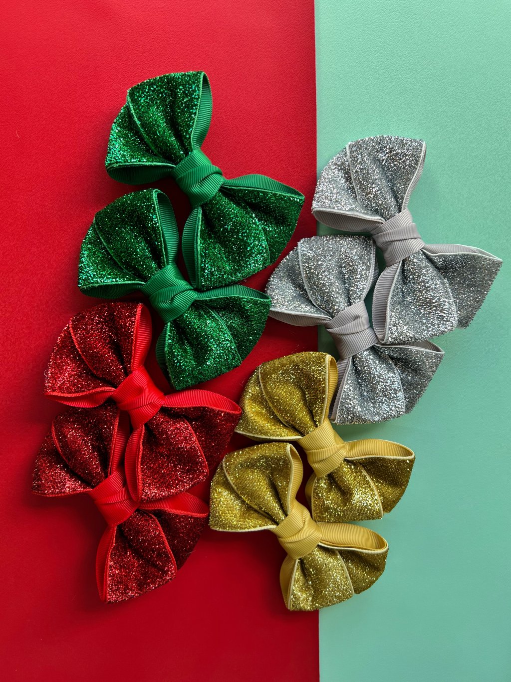 Kit 8 Laços Grande em X Glitter no Bico de Pato - Boas Festas