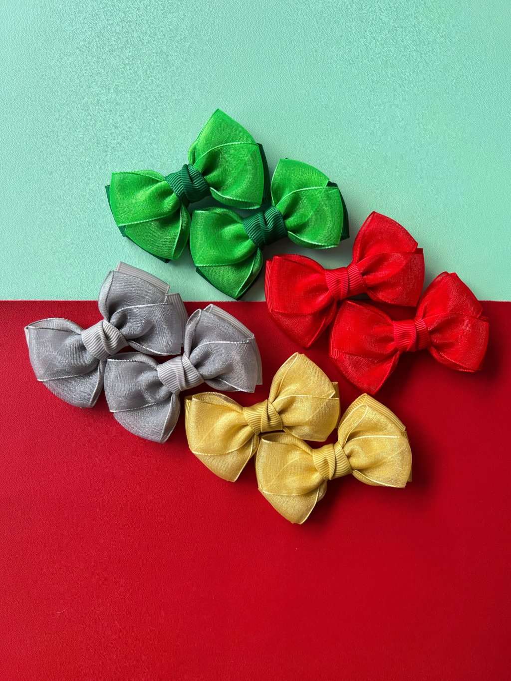 Kit 8 Laços em X Pequeno Gorgurão com Organza no Bico de Pato - Boas Festas