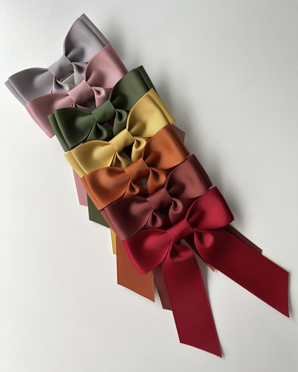 Kit 7 Laços Luna em Gorgurão Tamanho G na Presilha - Coleção Outono/Inverno 25