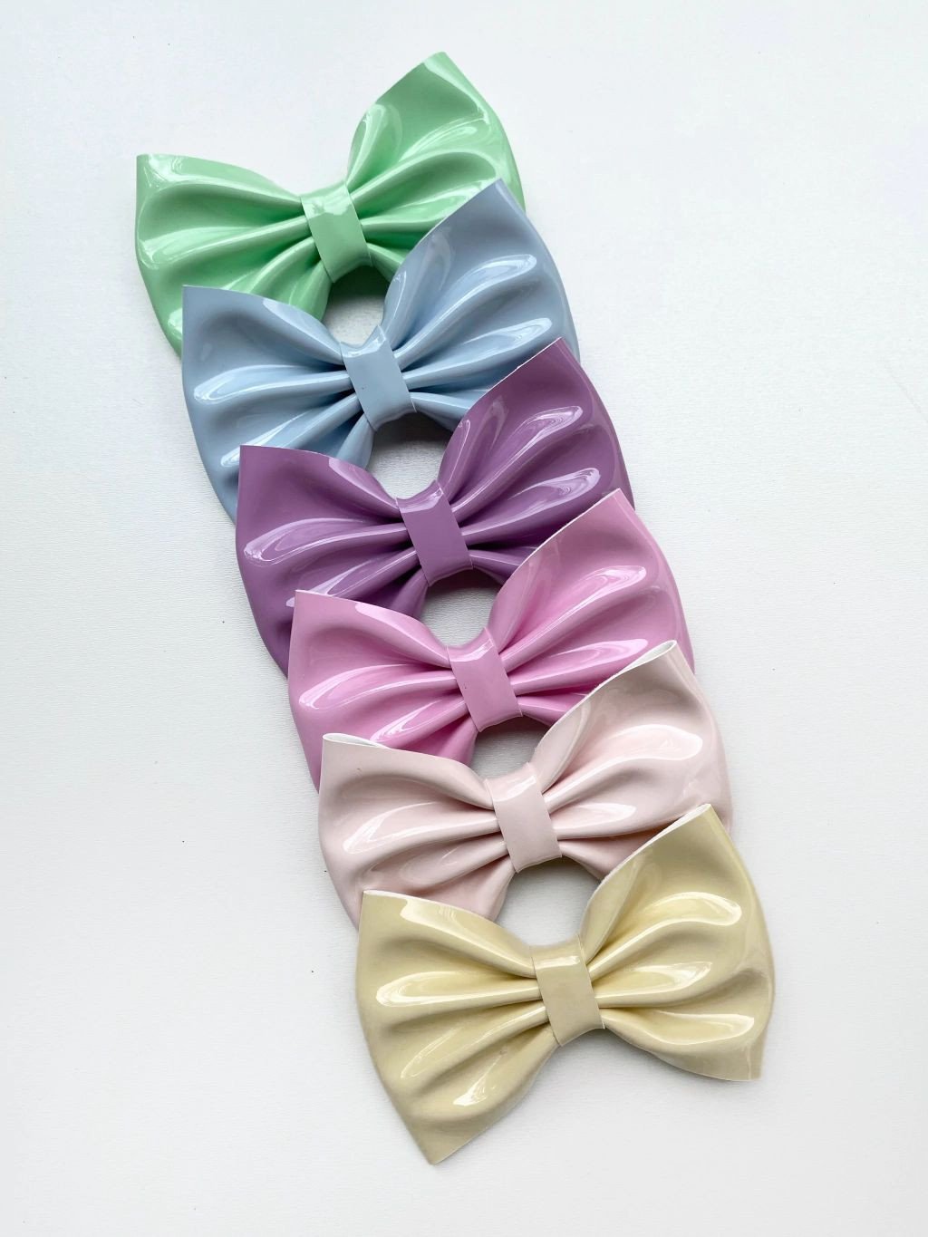 Kit 6 Laços em Verniz Médio VM01 - Candy colors