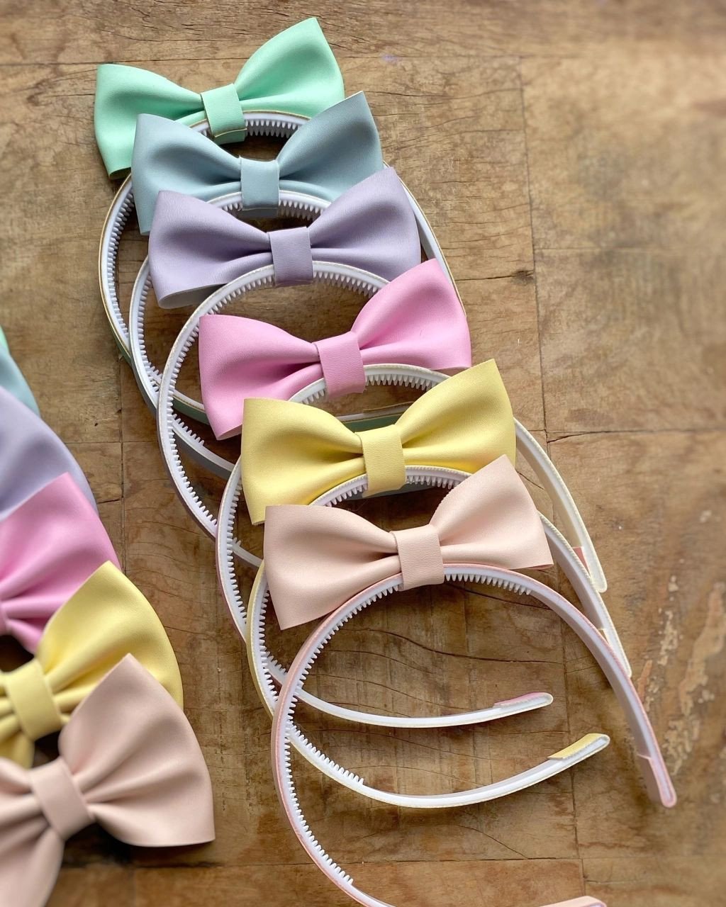 Kit 6 Tiara Laço M Reto em Pé Napa - Candy colors