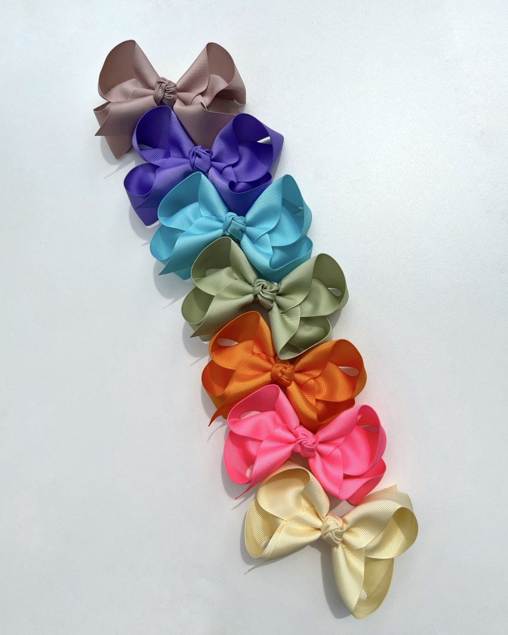 Kit 7 Laços Boutique Grande Gorgurão no Bico de Pato - Coleção Verão 25