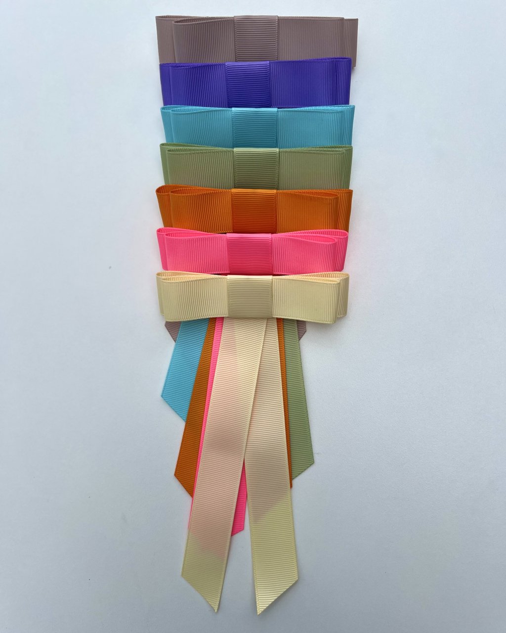 Kit 7 Laços Fly em Gorgurão Tamanho G na Presilha - Coleção Verão 25