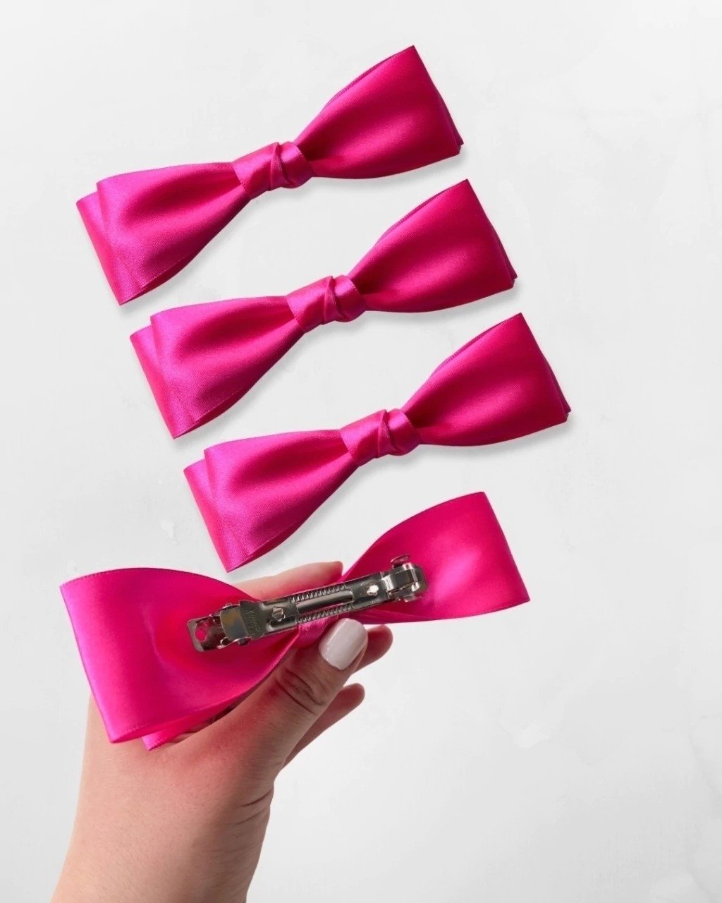 Kit 4 Laços Cetim Rosa Fluo na Presilha