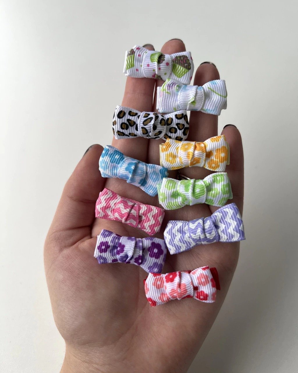 Kit 10 Lacinhos Gravatinha RN Baby Estampas Sortidas no Bico de Pato