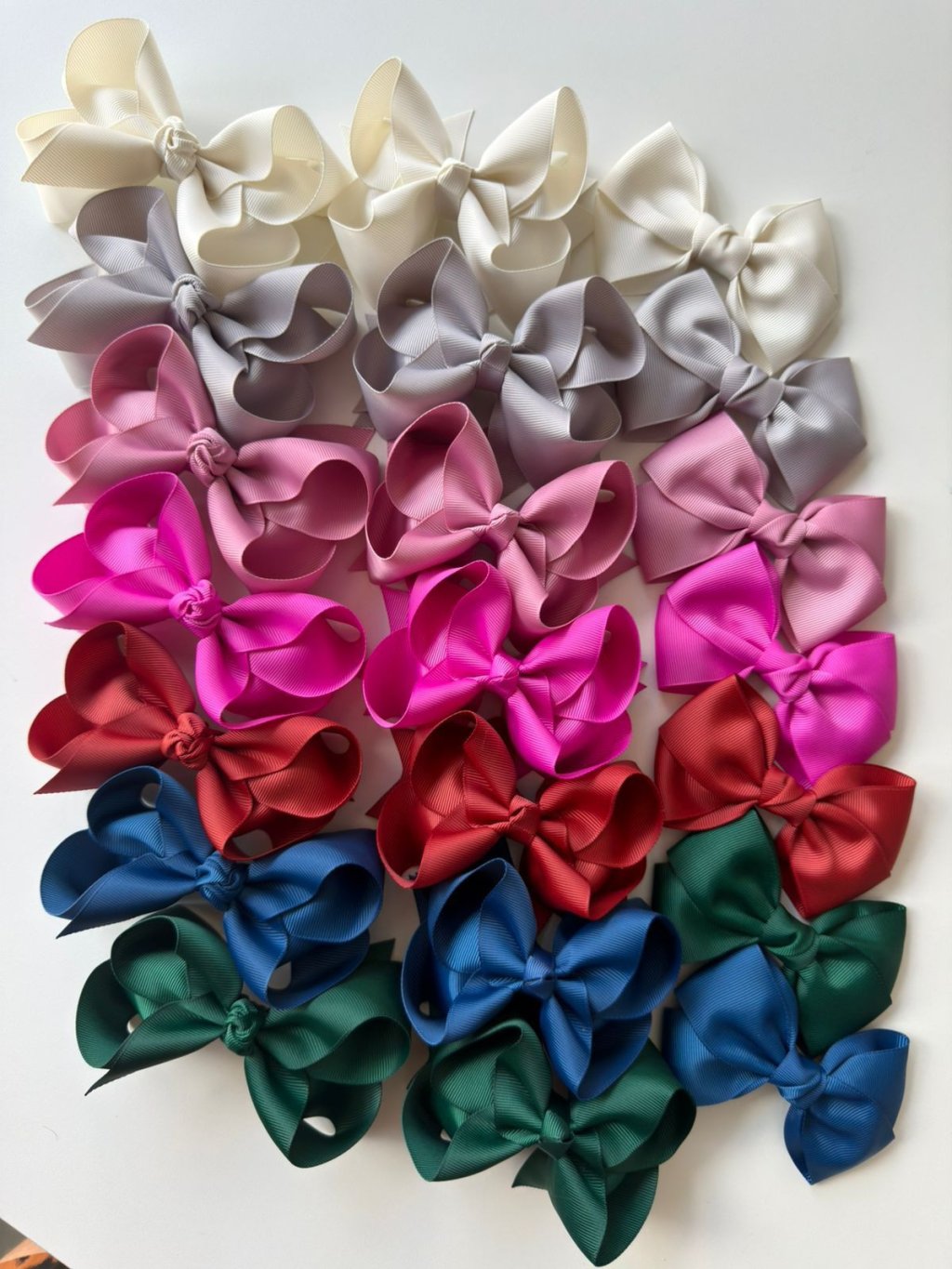 Kit 21 Laços tamanho G Gorgurão no Bico de Pato - Coleção Outono/Inverno 26