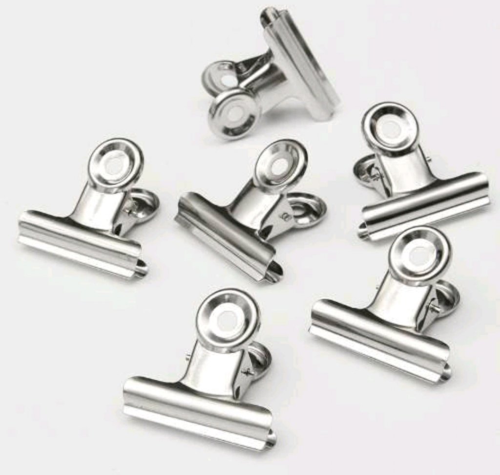 Presilhas de metal Tamanho m