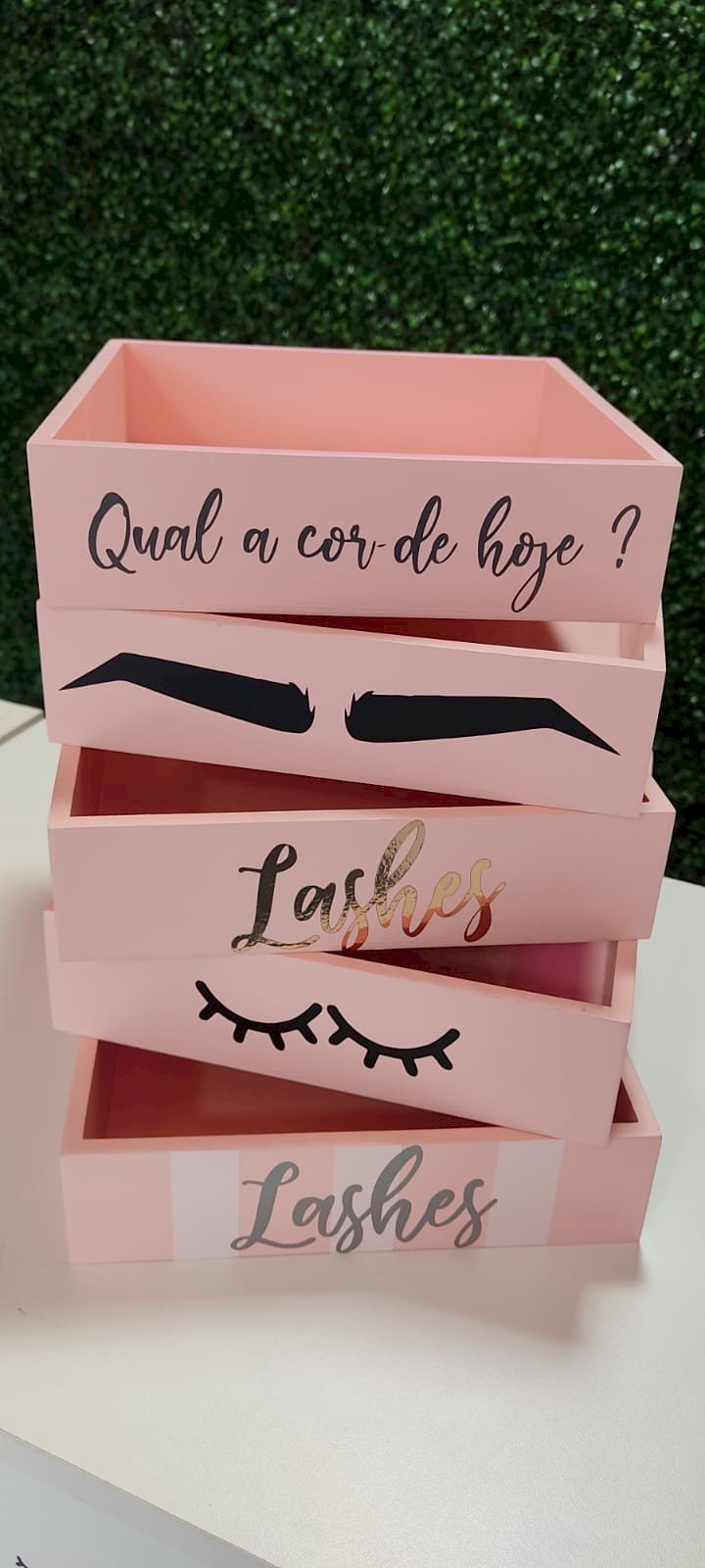 Bandeja sombrancelha MDF branca