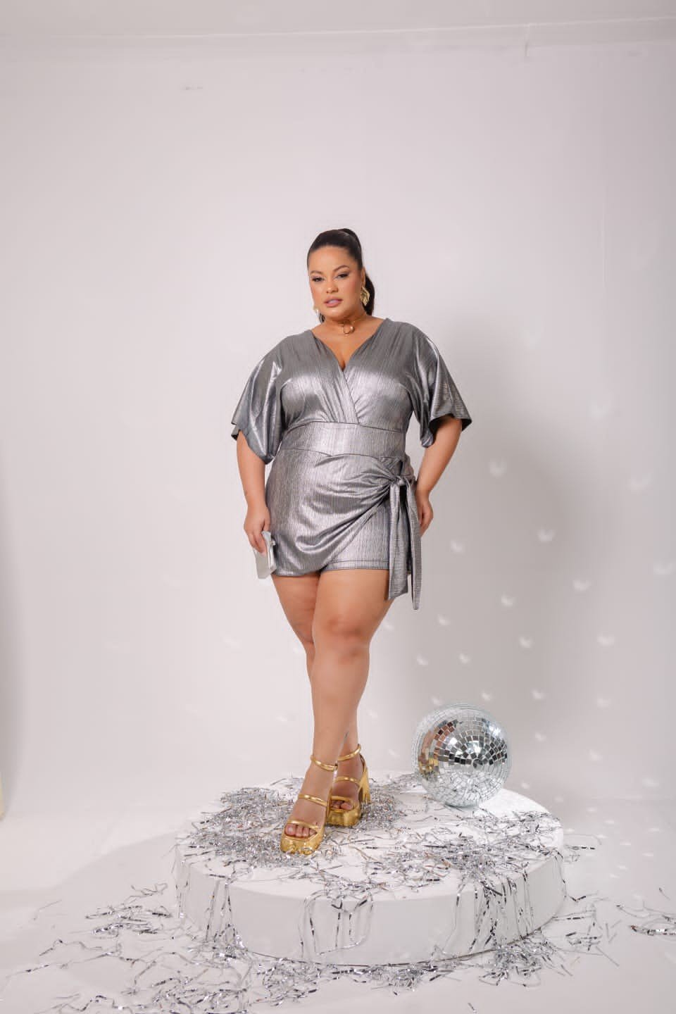 Macaquinho manga flê. Fashion light. Ref: 1281