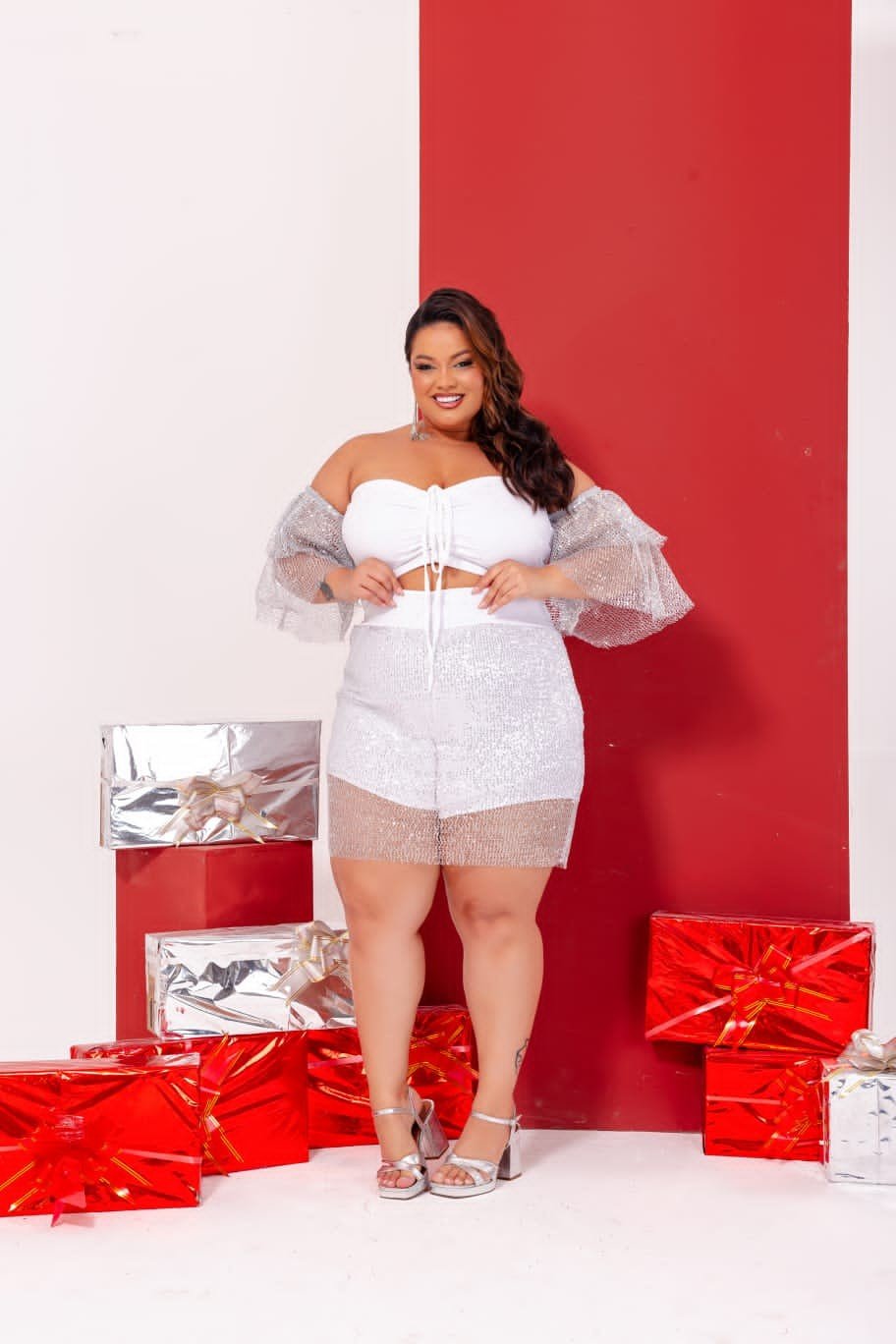 Conj. Short tela paetê com cropped. Ref:1314