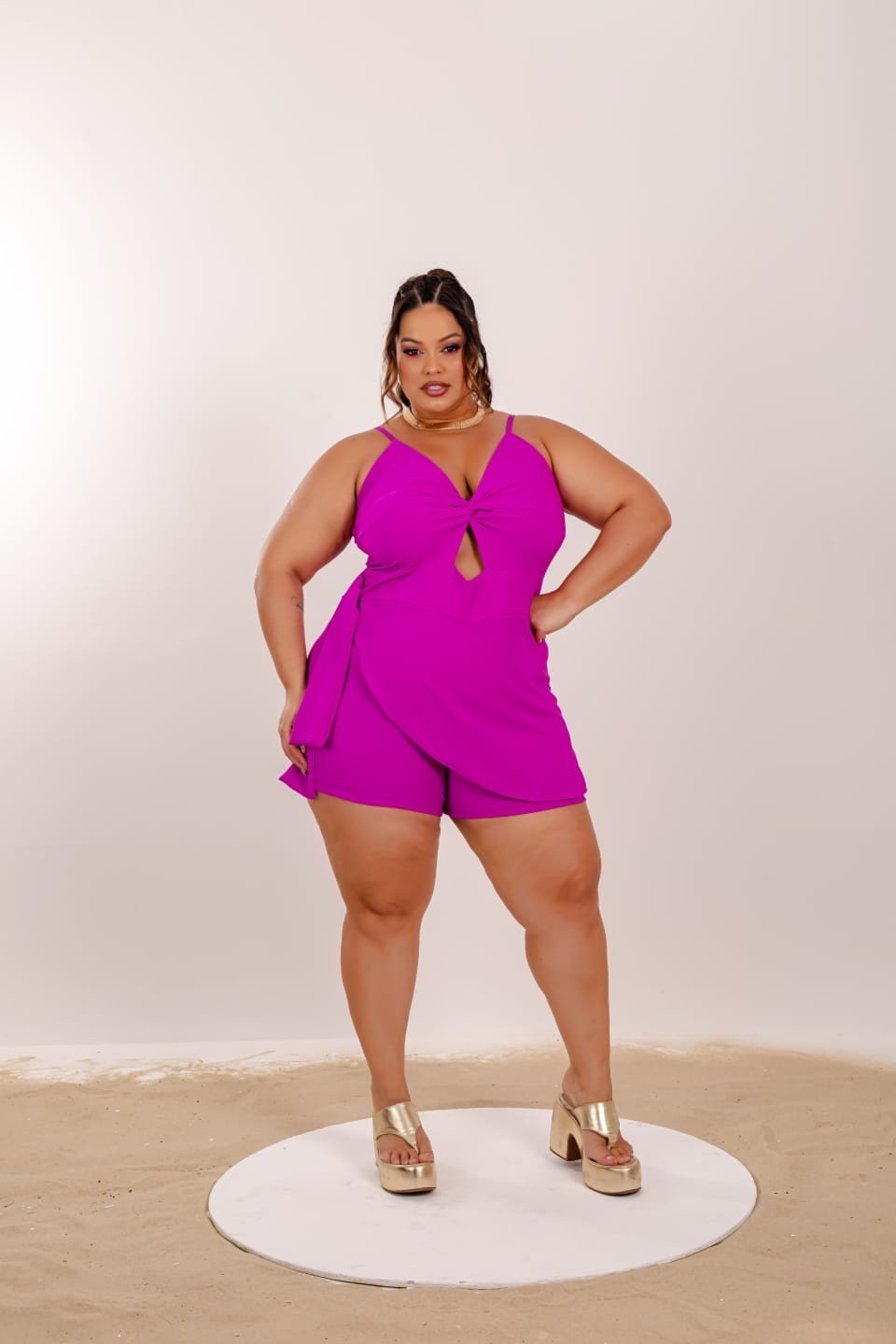 Macaquinho transpassado liso. Ref: 1342