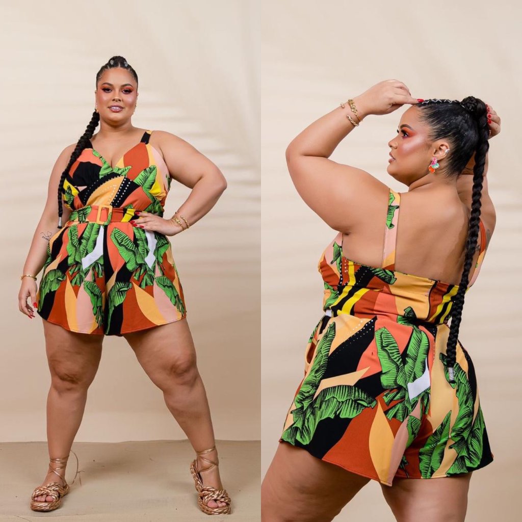 Macacão de alça com cinto . Ref:029