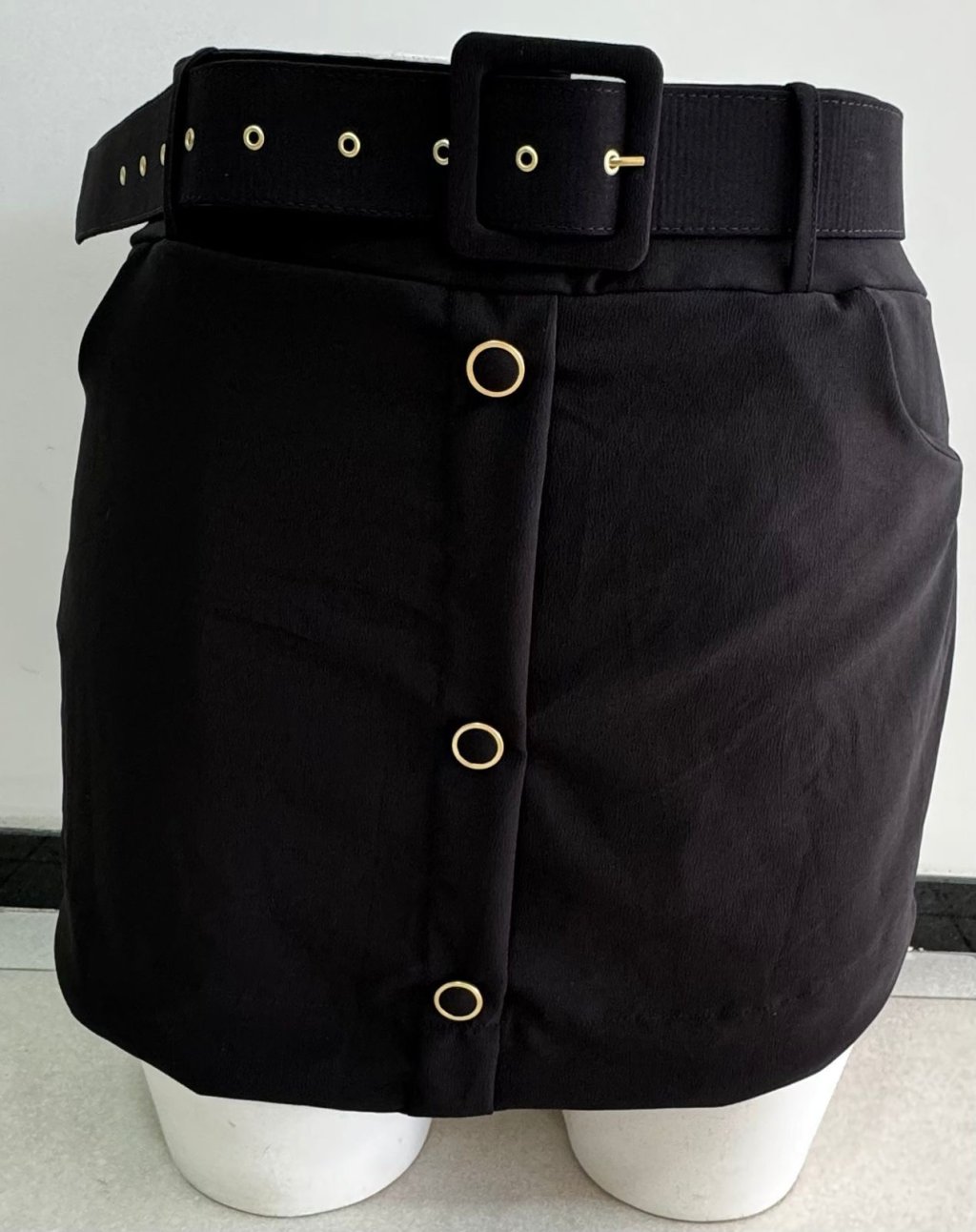 Short saia botão e cinto Ref:1627