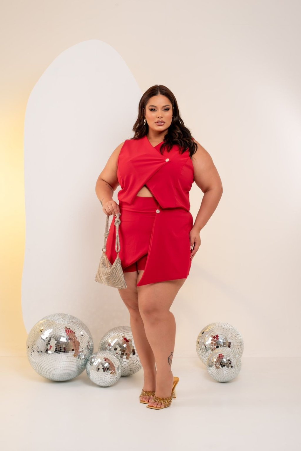 Conj. Short saia e cropped. Ref: 2008