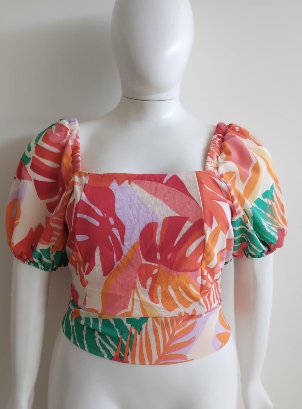 Blusas com manguinha. Ref: 1114