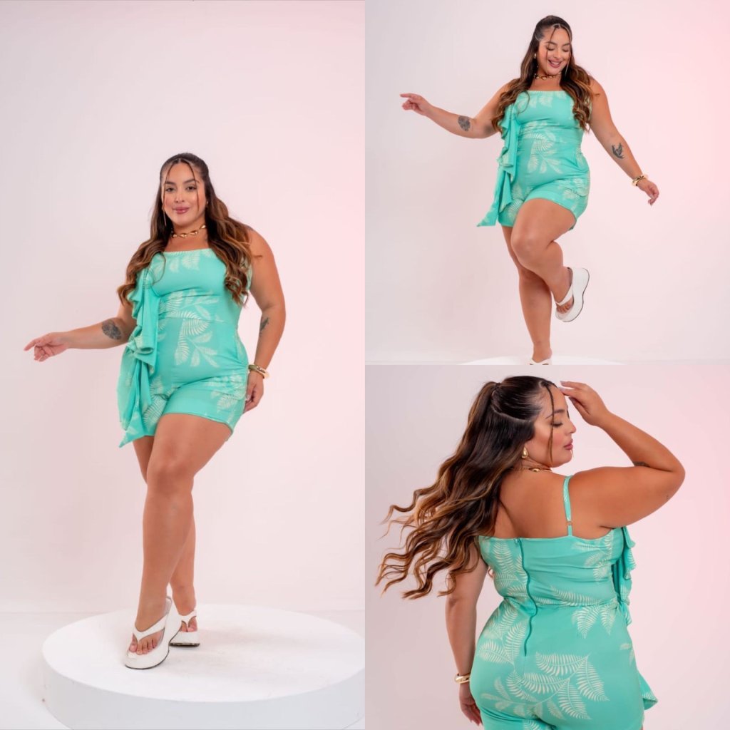 Macaquinho midsize estampado com babado lateral.  Ref: 2086