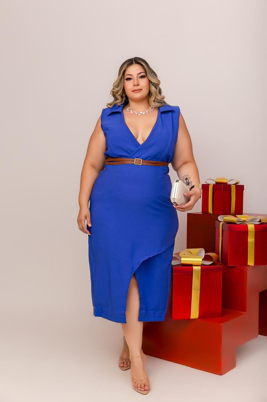 Vestido mid com fenda. PLUSSIZE 48/50. Ref: 2970