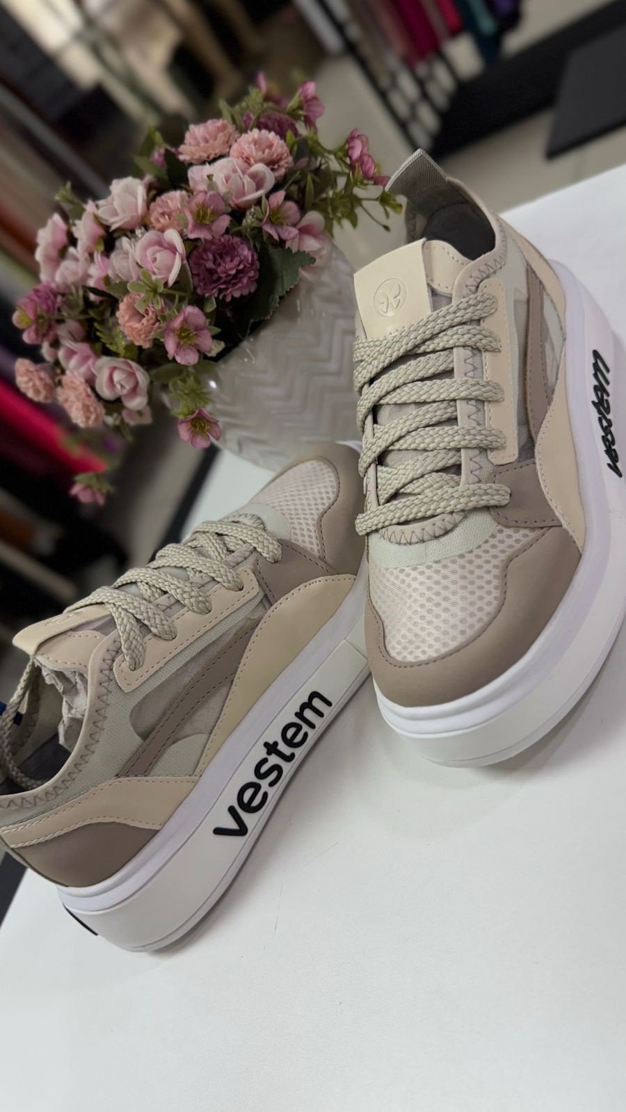 Tenis Vestem