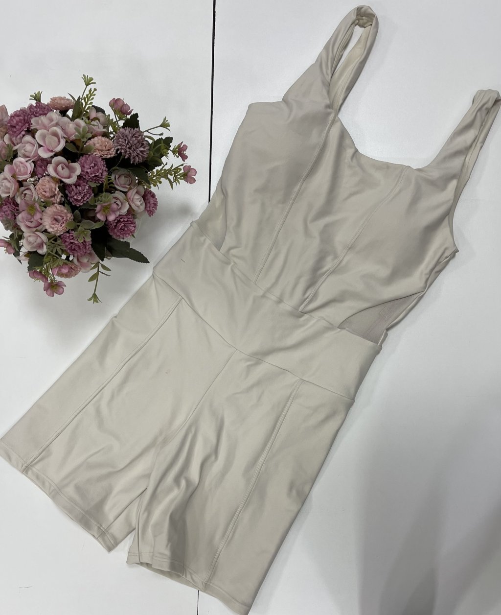 Macaquinho body for sure 