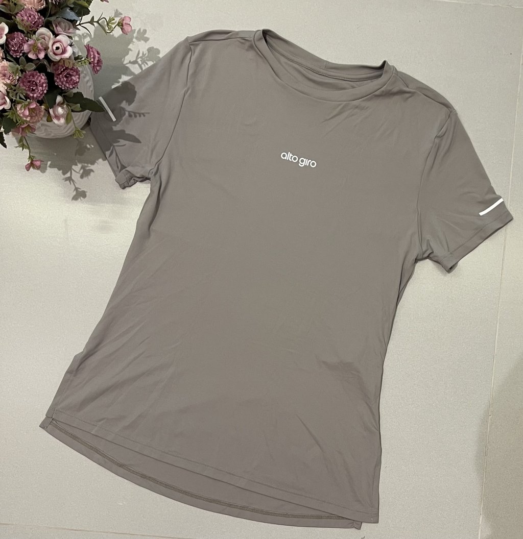 Blusa alto giro 