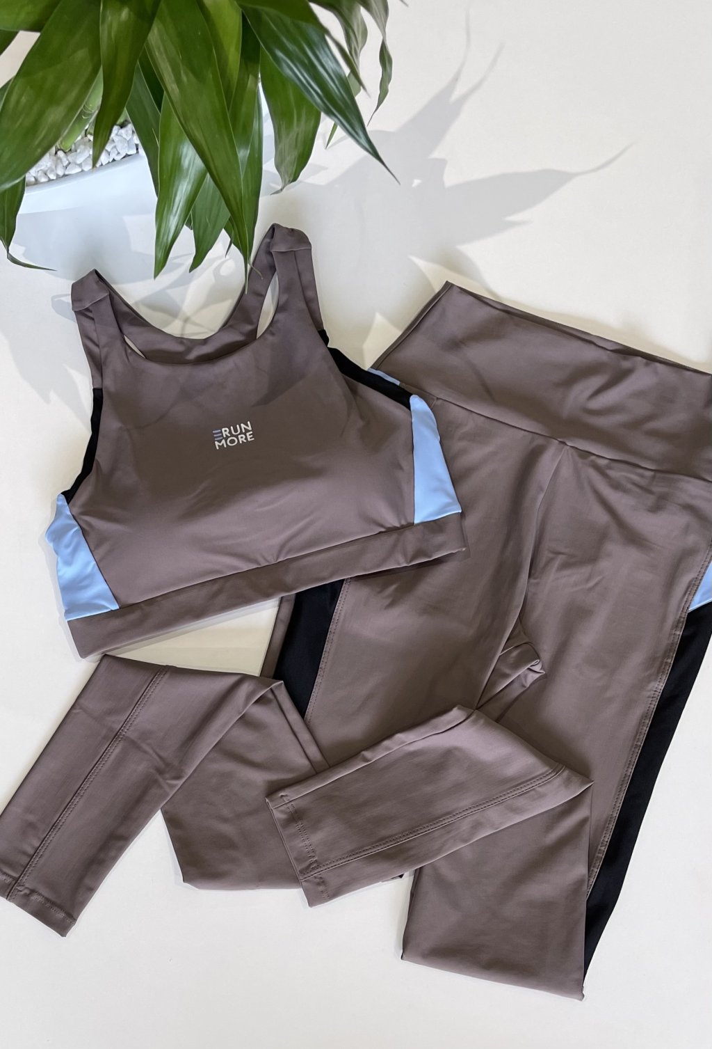 Conjunto run more 