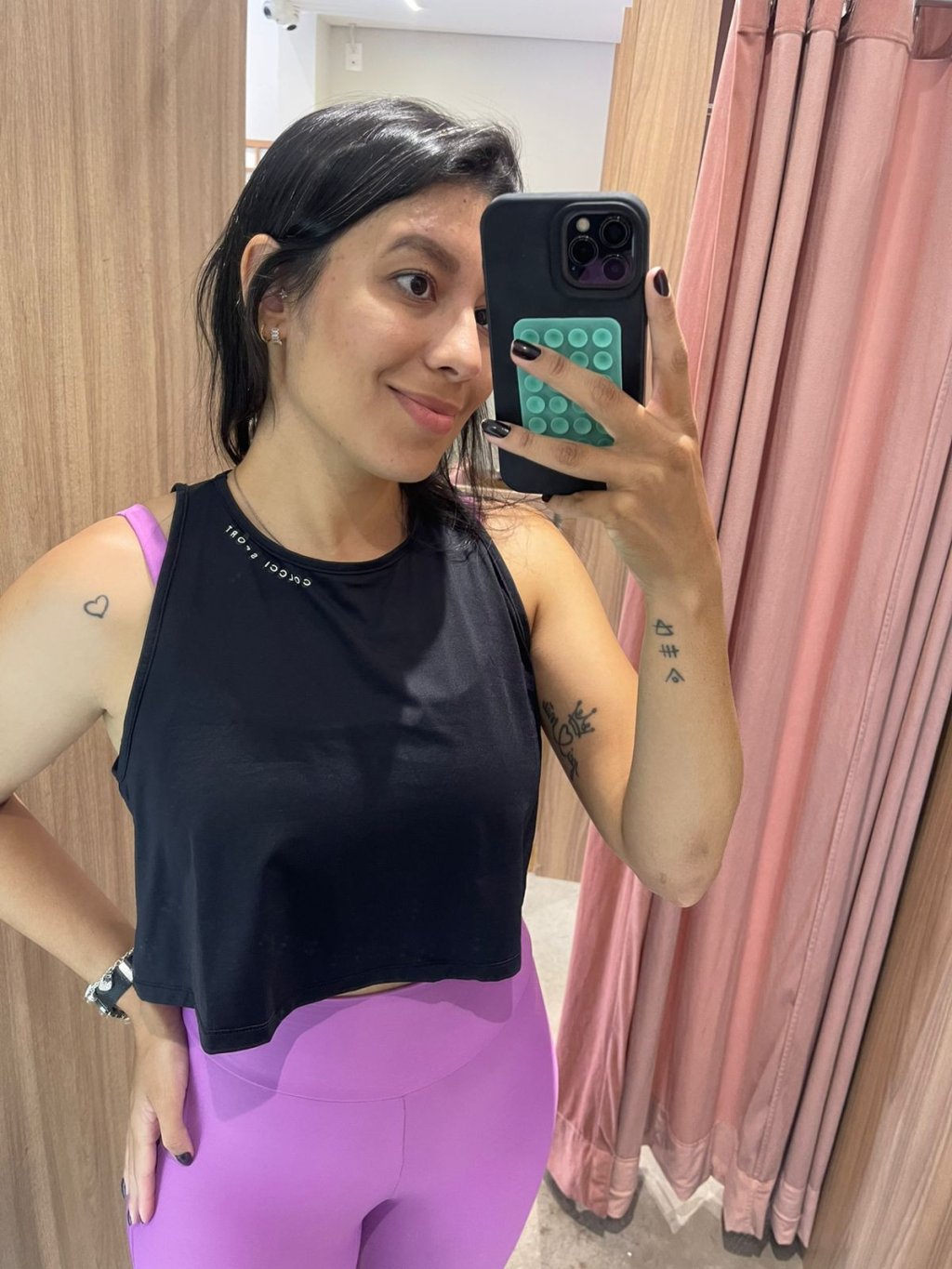 cropped colcci