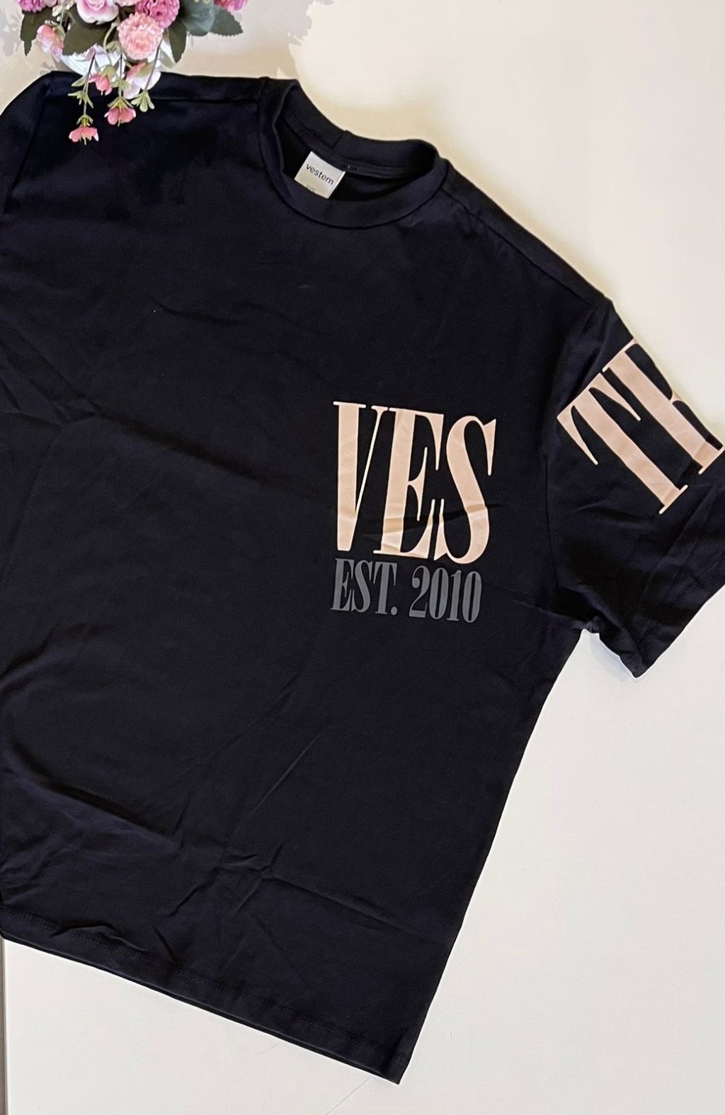 Camiseta over vestem 