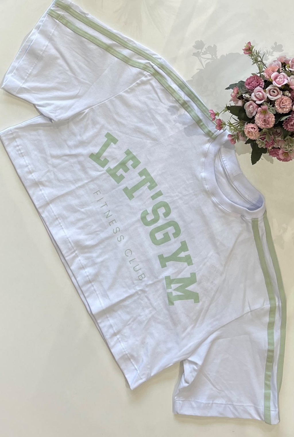 cropped letsgym