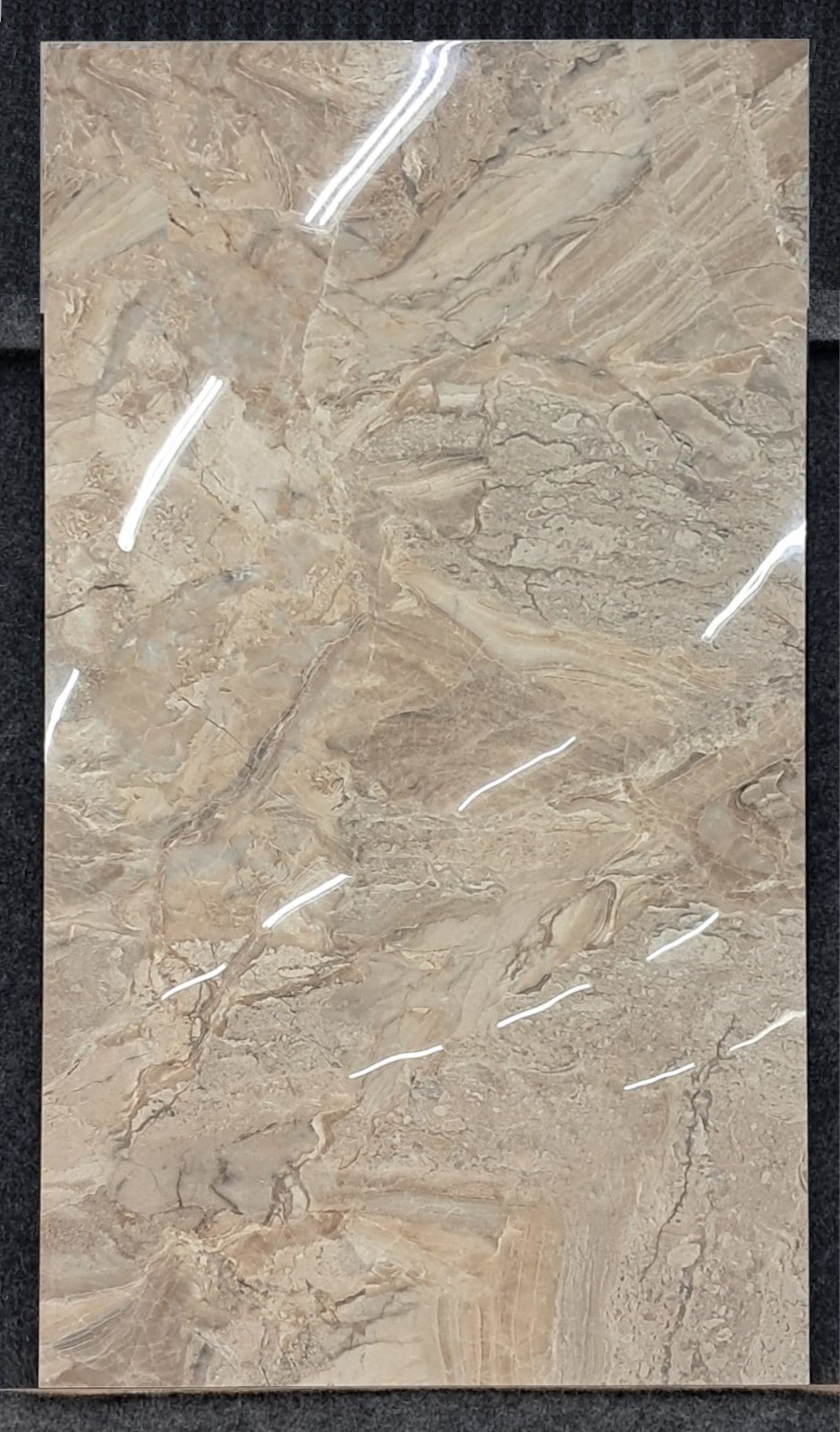 Topázio Polido 61x116