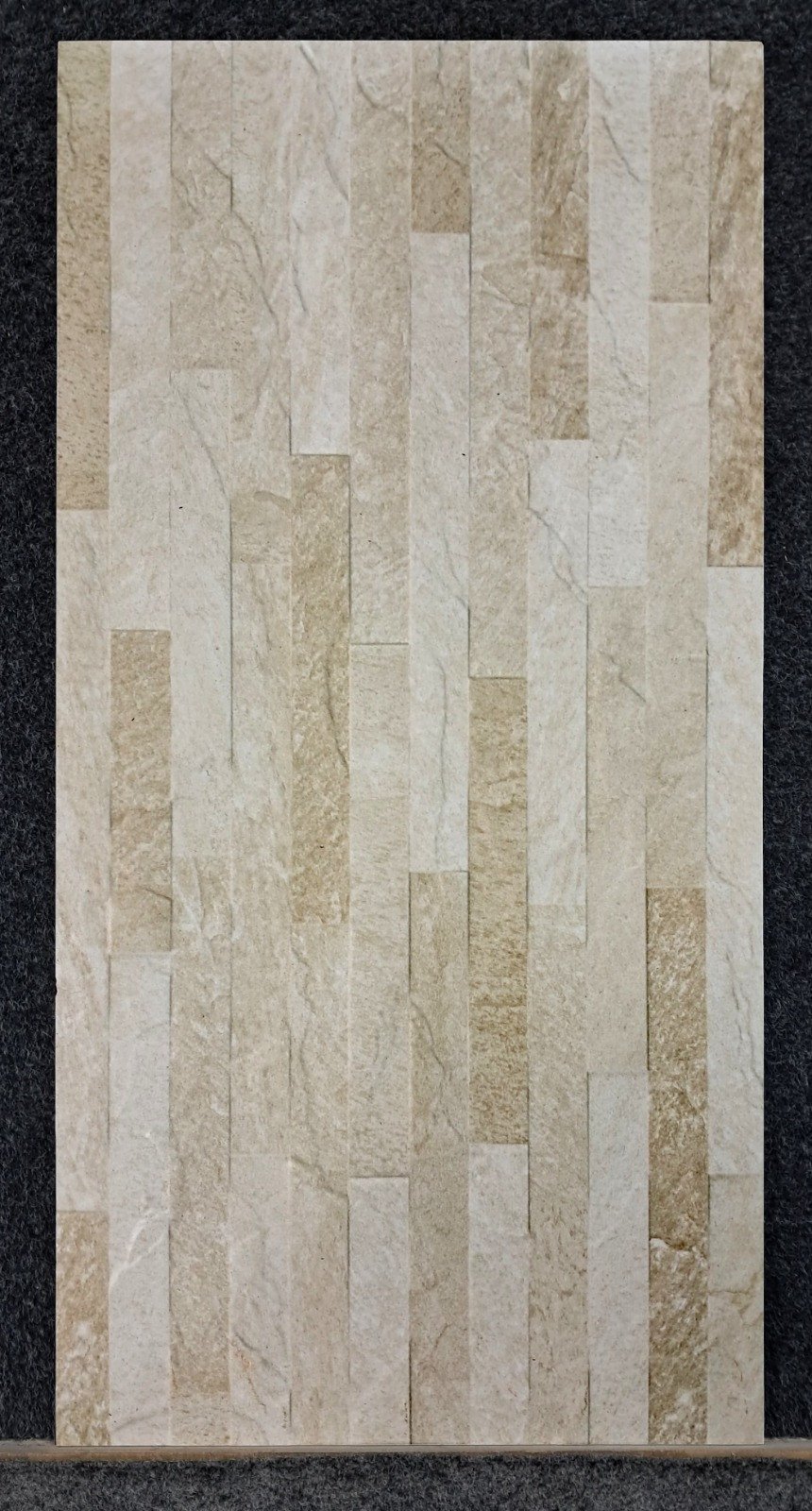 Cagliari Beige  37x74