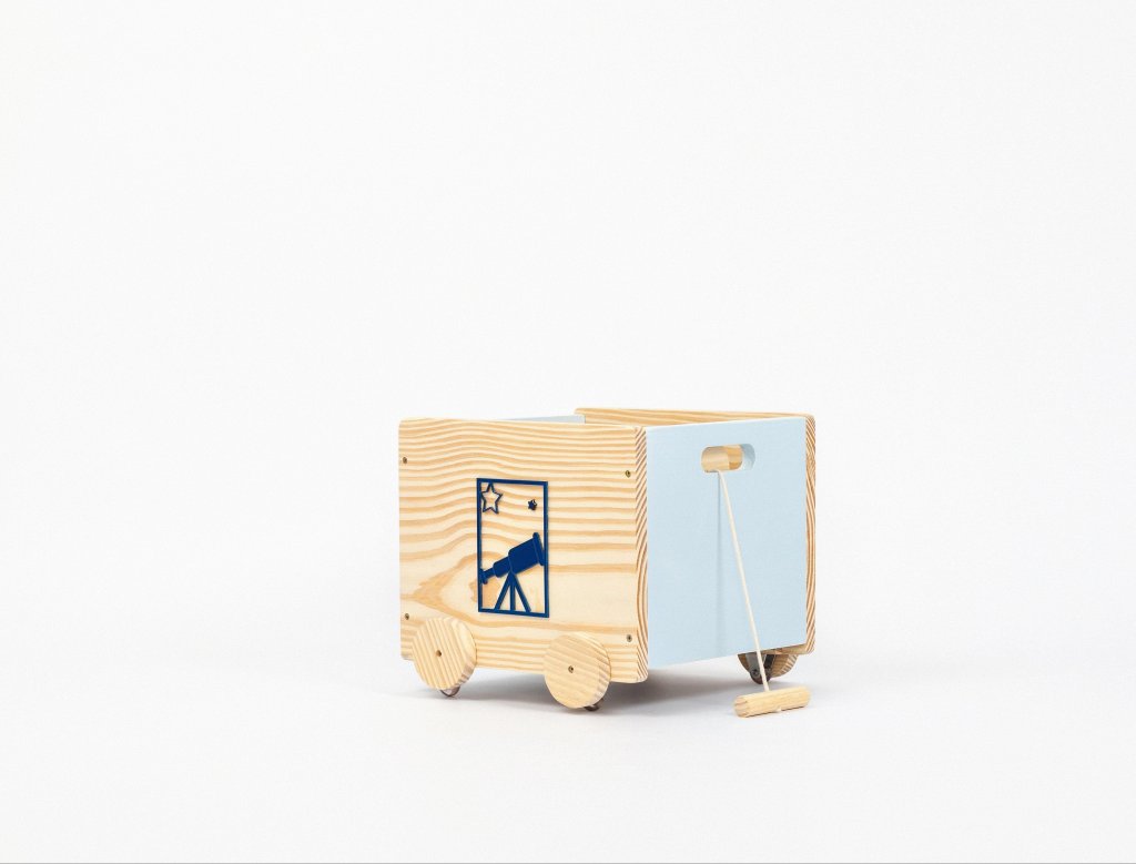 Caixa de Brinquedos com Rodinhas e Puxador Astronauta