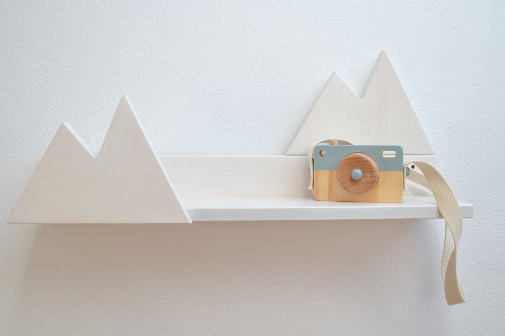 Prateleira de Montanha branco, Madeira