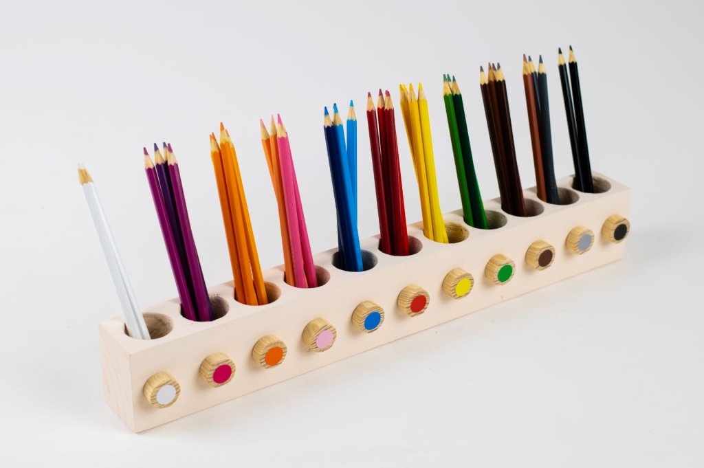 Porta Lápis de Colorir Montessori bege