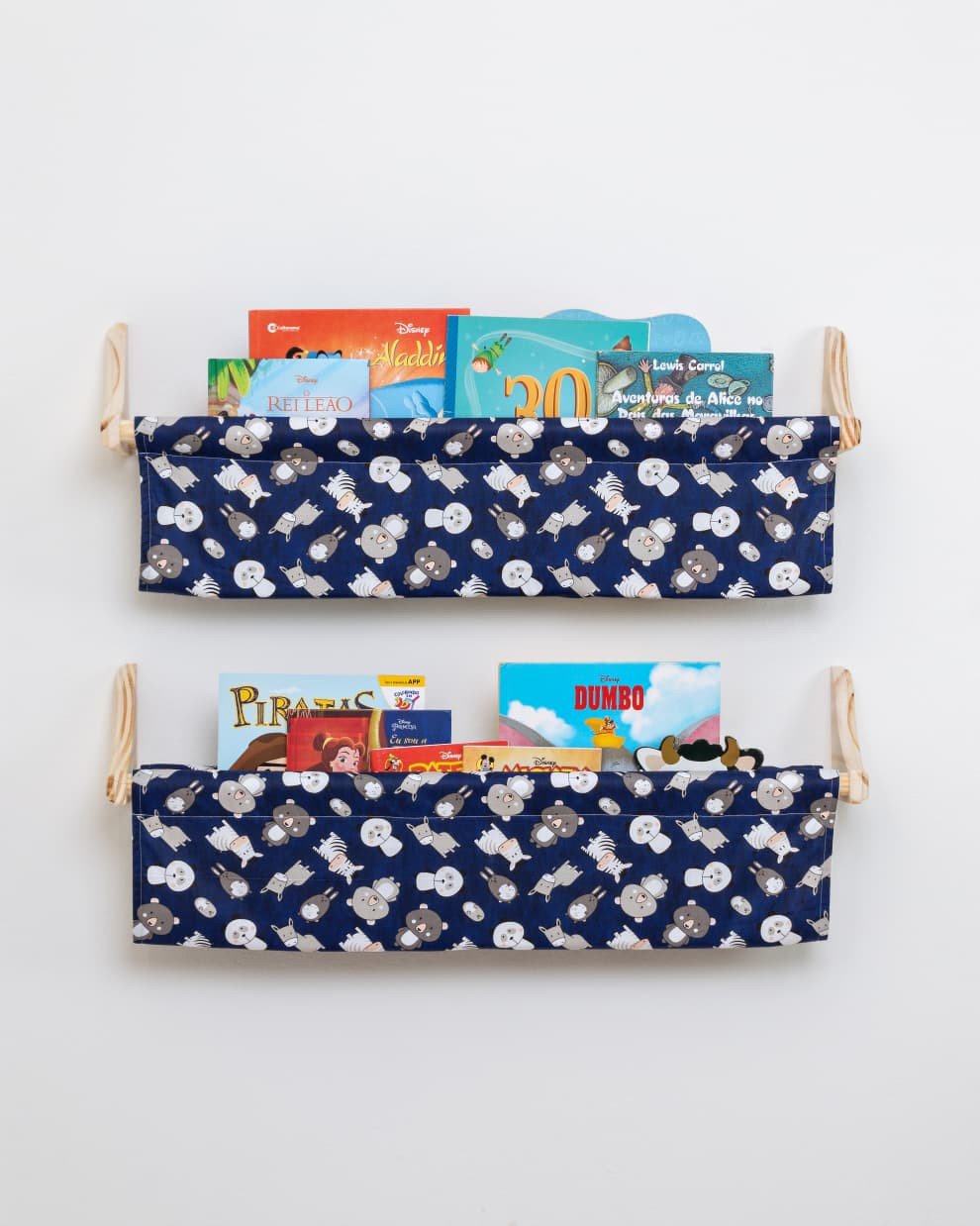 Porta Livros De Parede, Livreiro Montessoriano 2 Bolsos