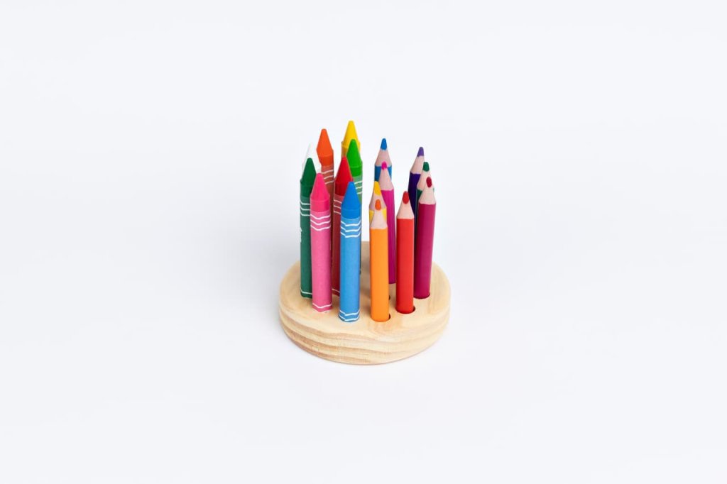 Porta Giz Em Pálito, Porta Lápis Redondo - O Pequeno Artista