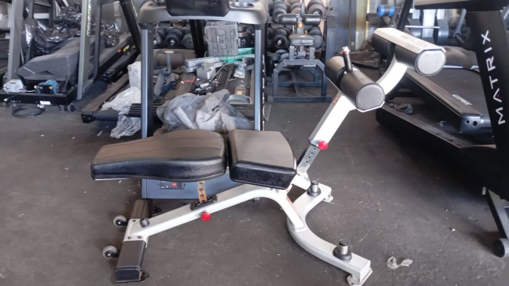 Banco Abdominal Star Trac