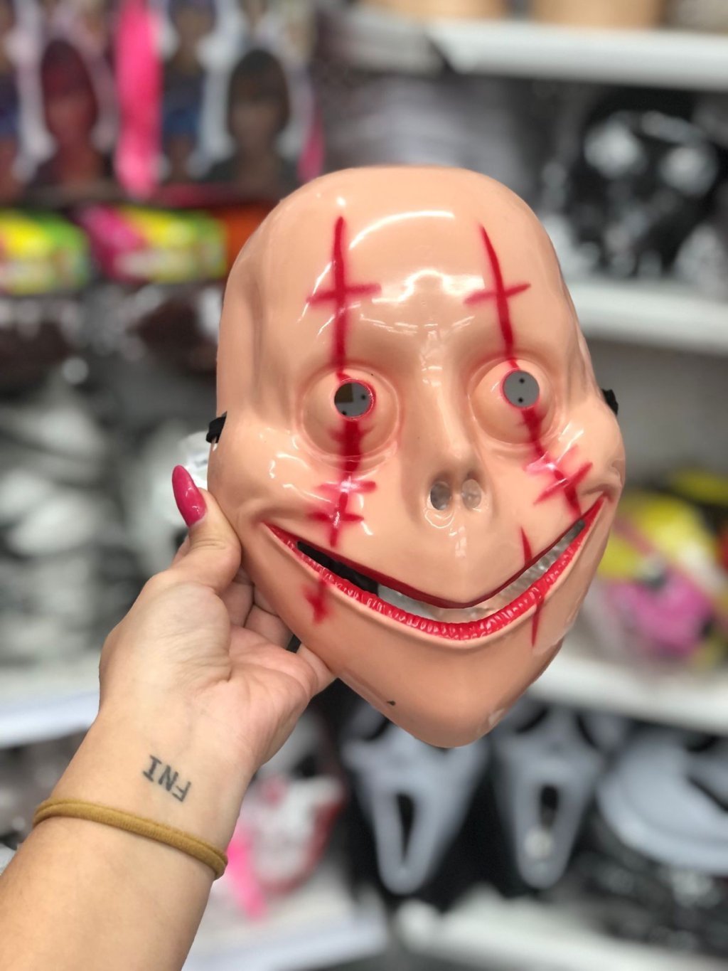 Máscara Momo