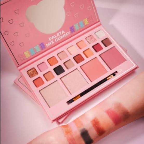 Paleta De Sombras Mix Gummy Mia Make