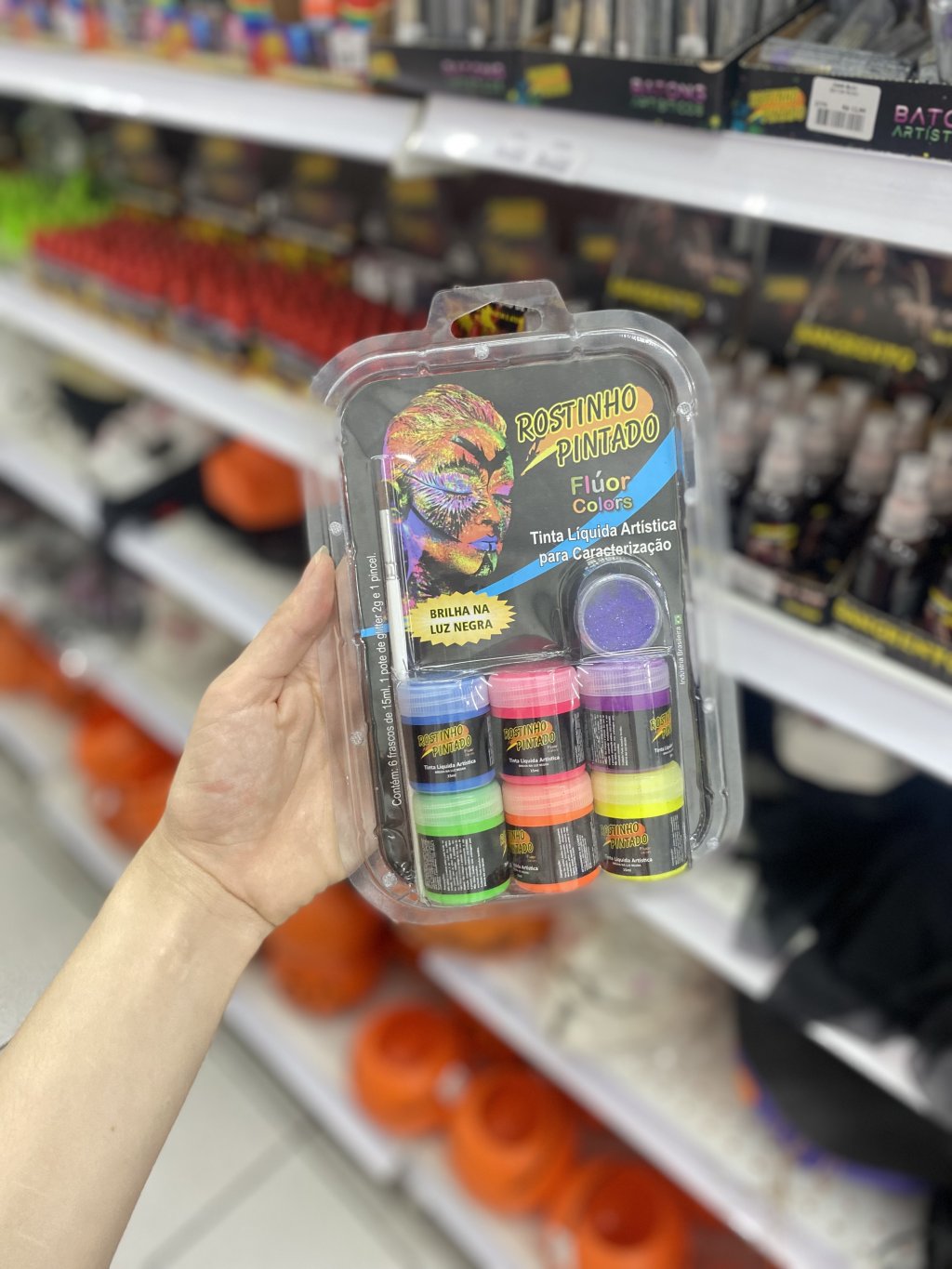 Tinta liquida artística para caracterização 