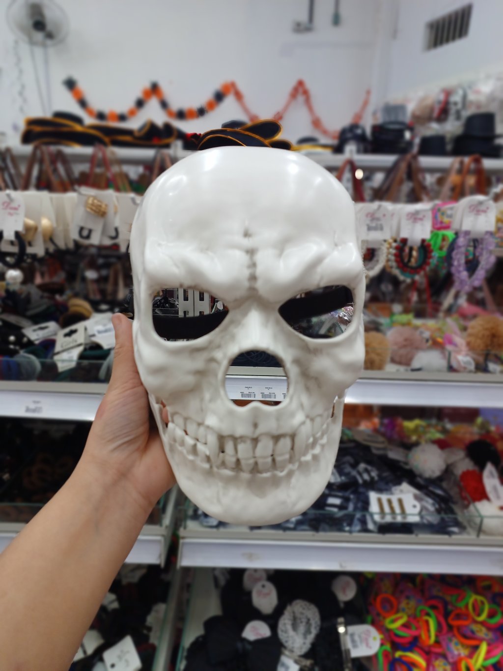 Máscara caveira com Movimento