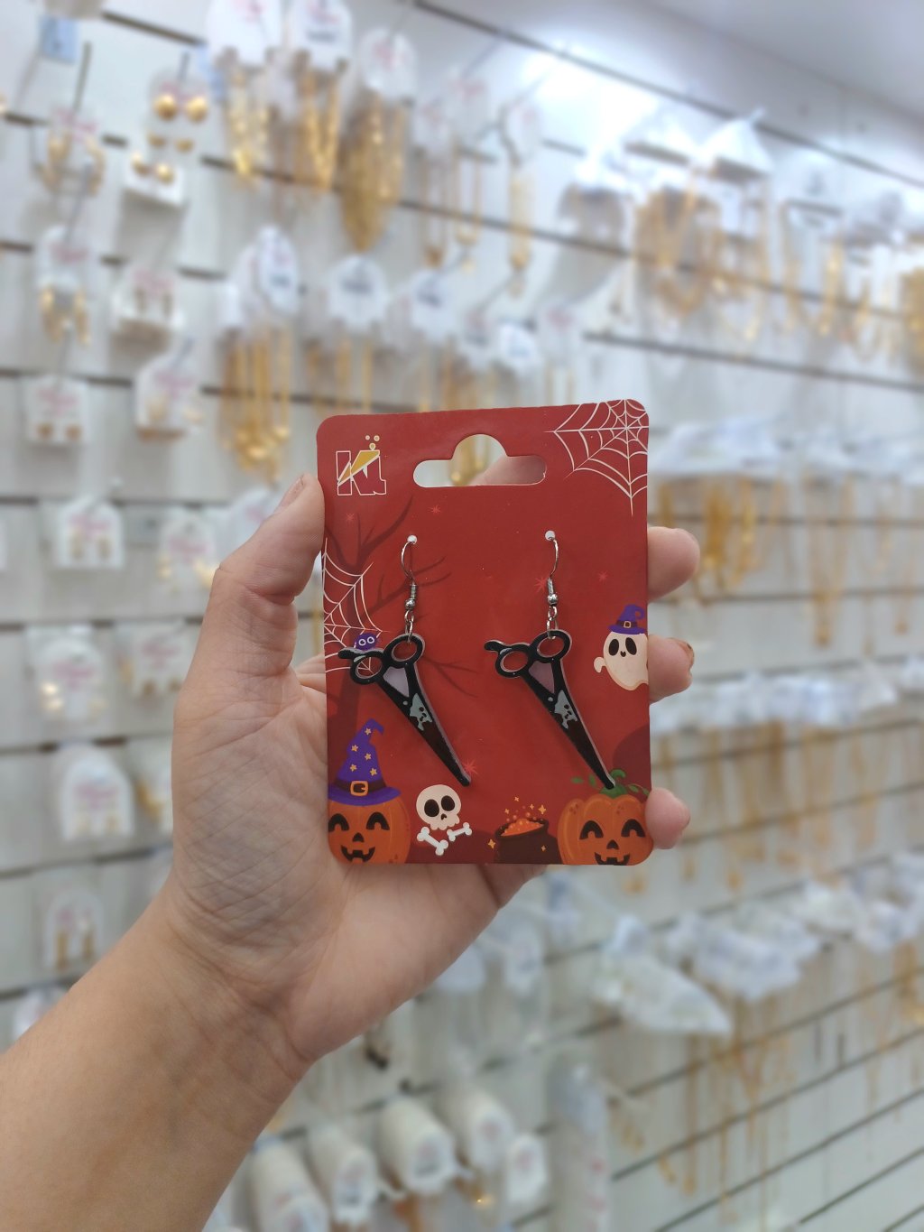 Brinco de Tesoura Hallowem 