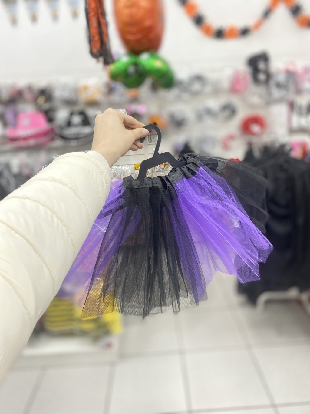 Saia de tule preta com Roxo listra 