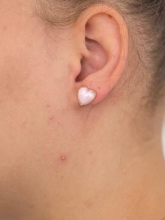 Brinco de Coração com madrepérola Rosa