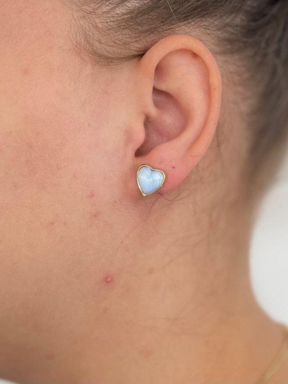 Brinco de Coração madrepérola azul