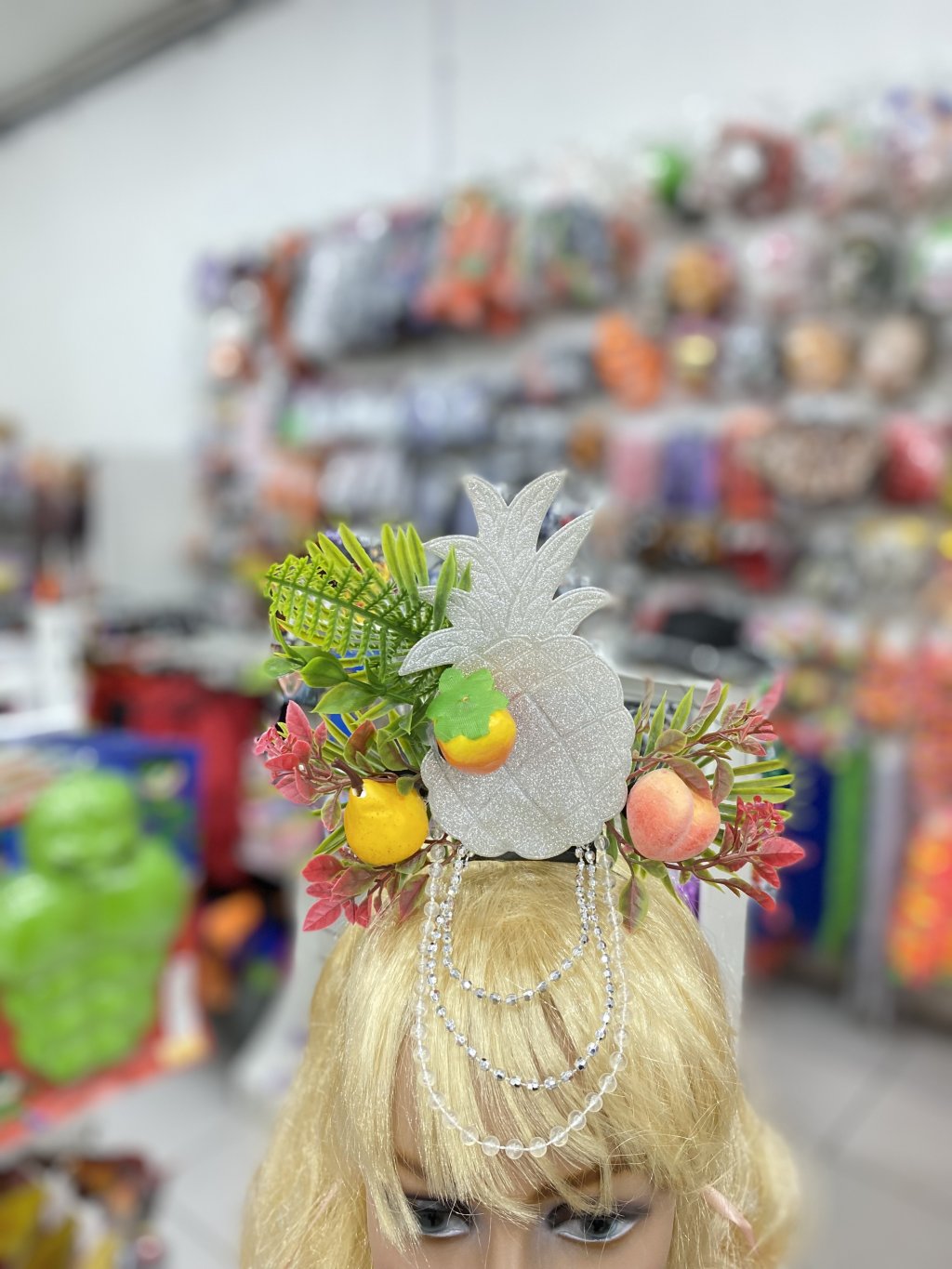 Tiara de carnaval elaborada 