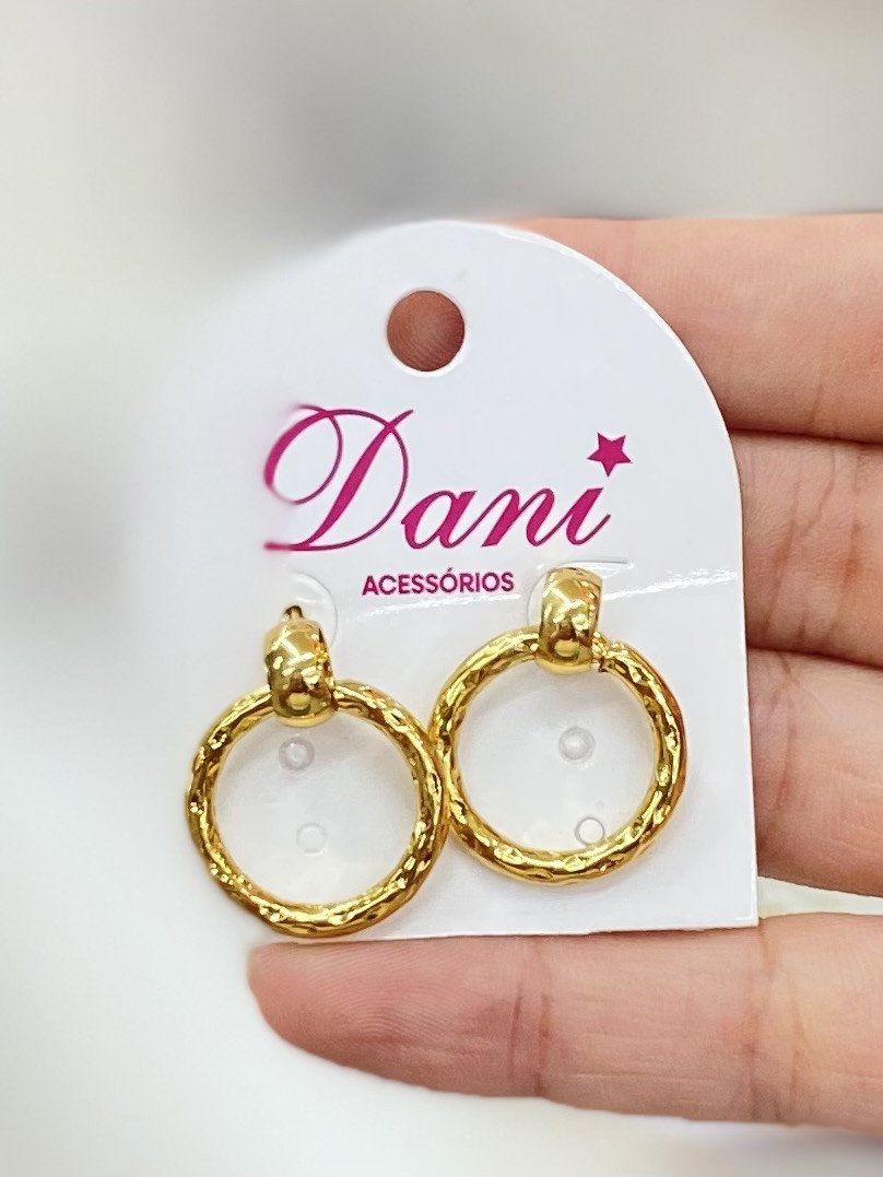 Brinco Dourado em aço inoxidável 