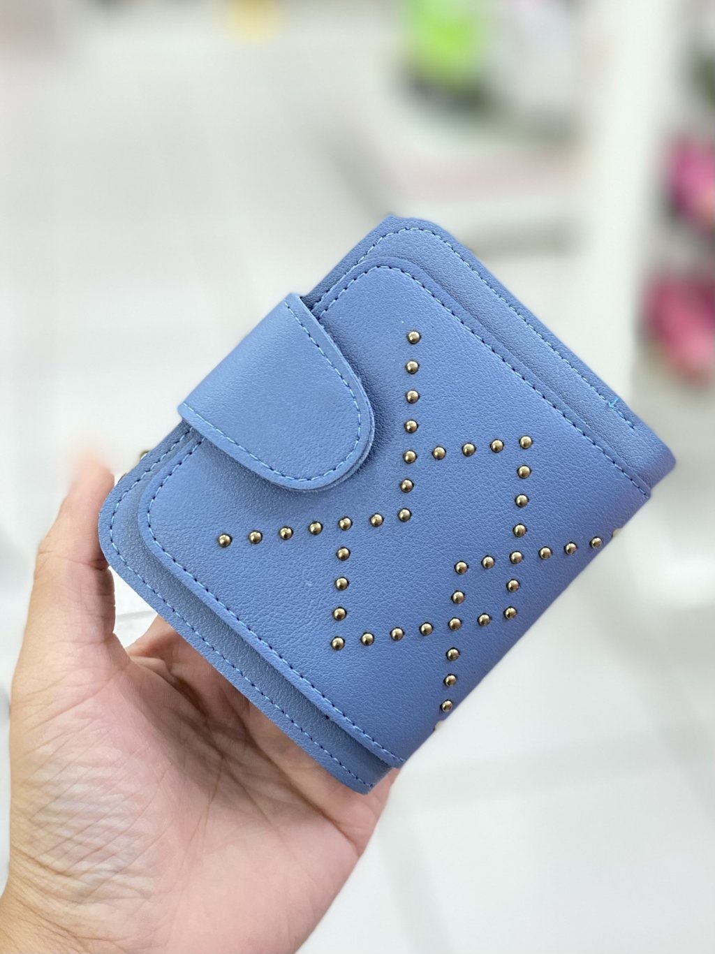 Carteira femenina azul com brilho 