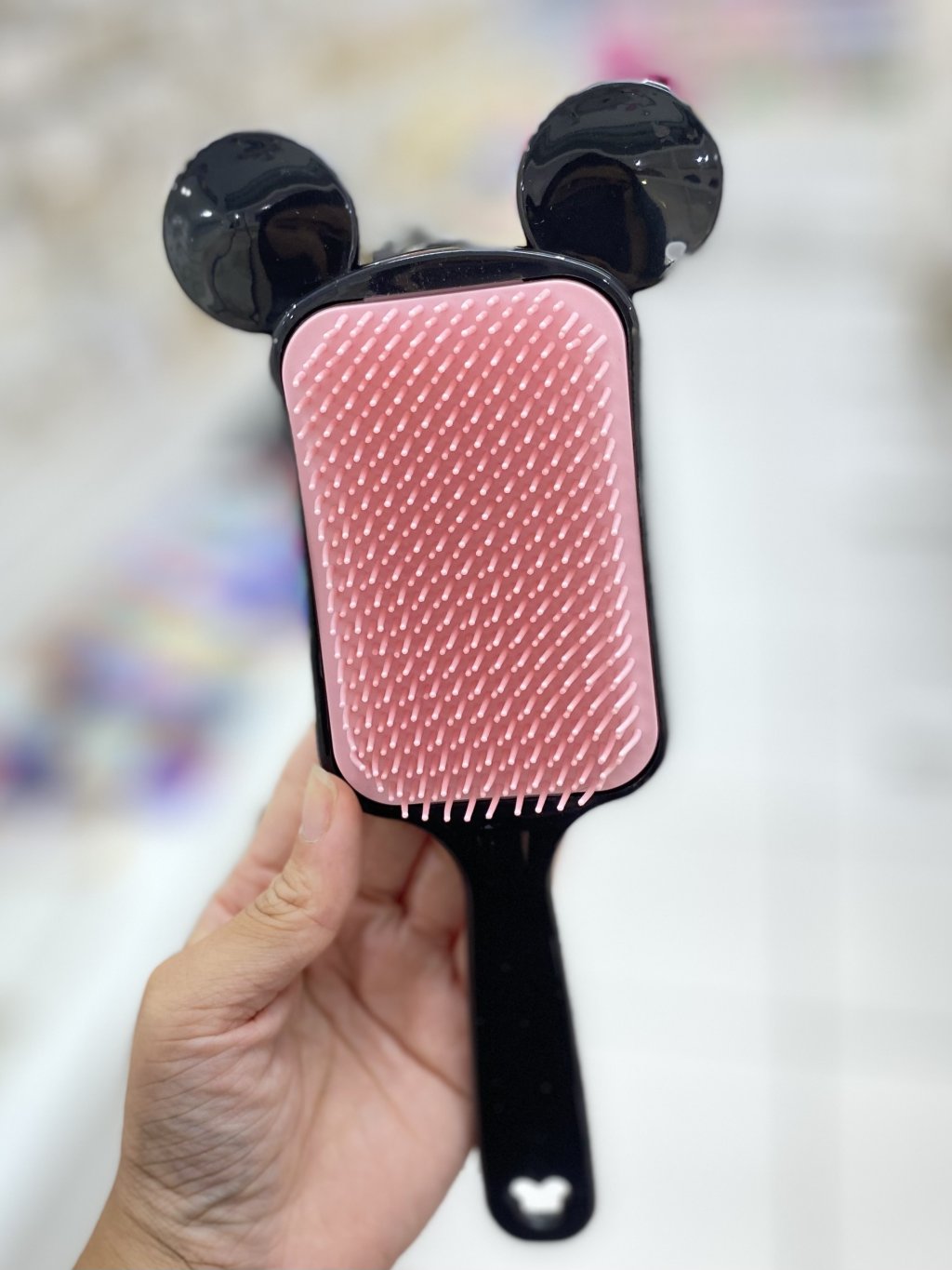 Escova de cabelo raquete com orelhinha